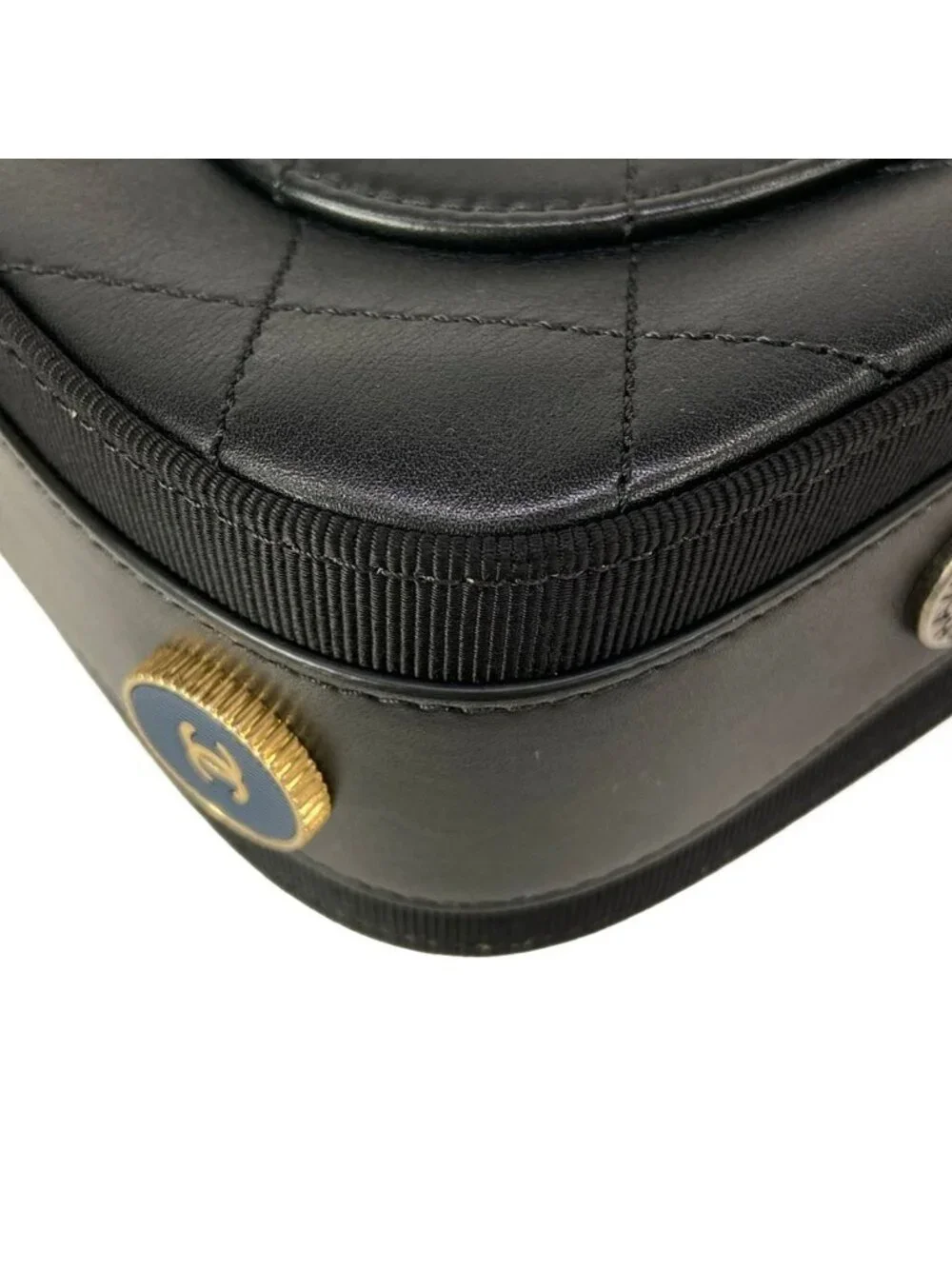Chanel Shoulder Bag Quilted Black Chain Vintage Gold Leather